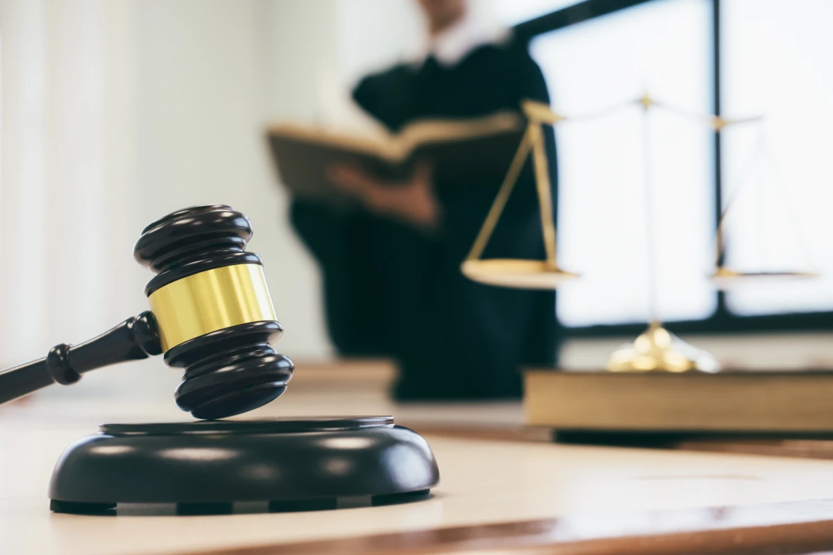 L'avocat, acteur clé dans la négociation de peines alternatives